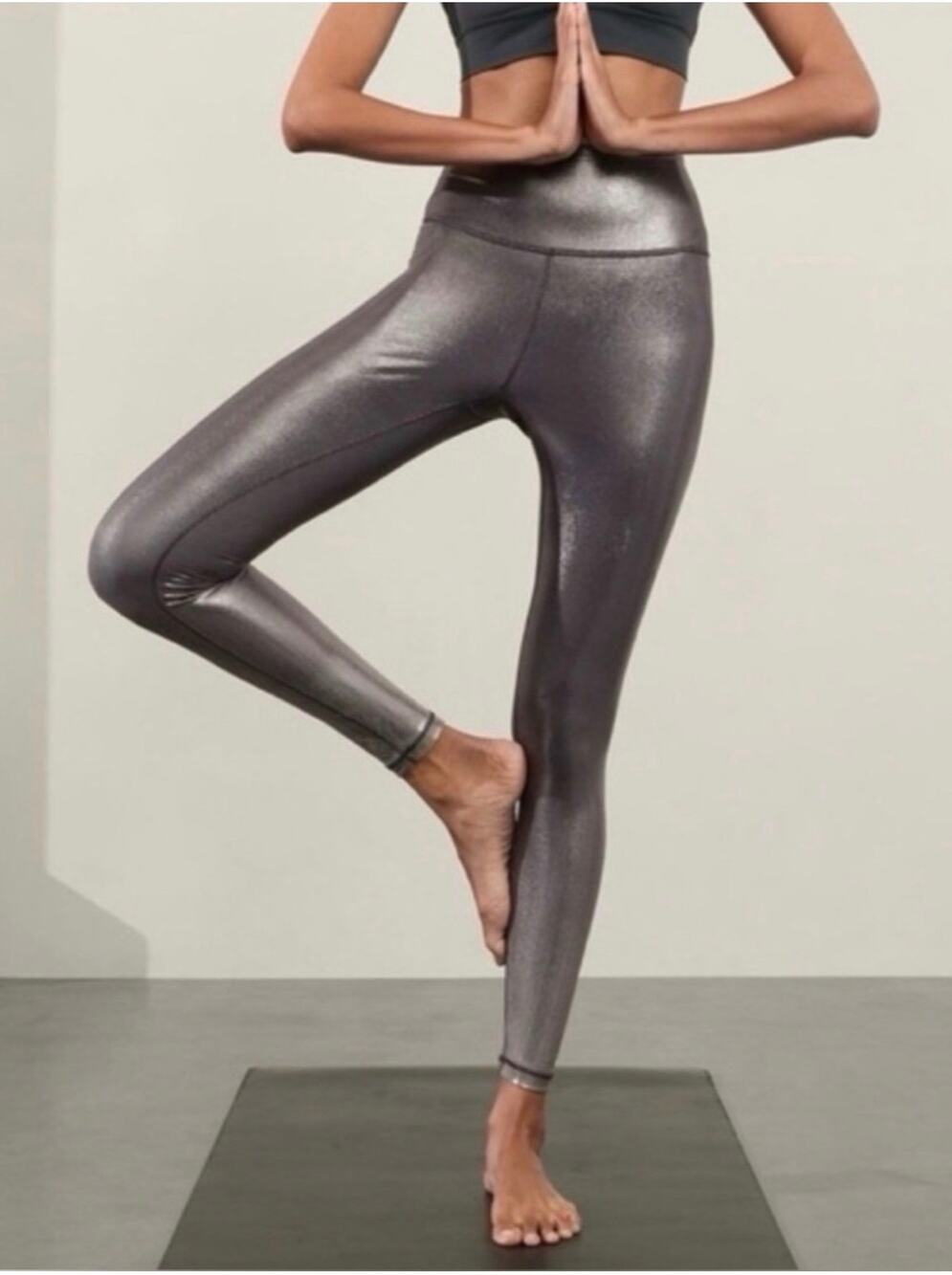Athleta Leggings Womens 3X Gray Silver Elation Shine Metallic Yoga Pilates Gym
